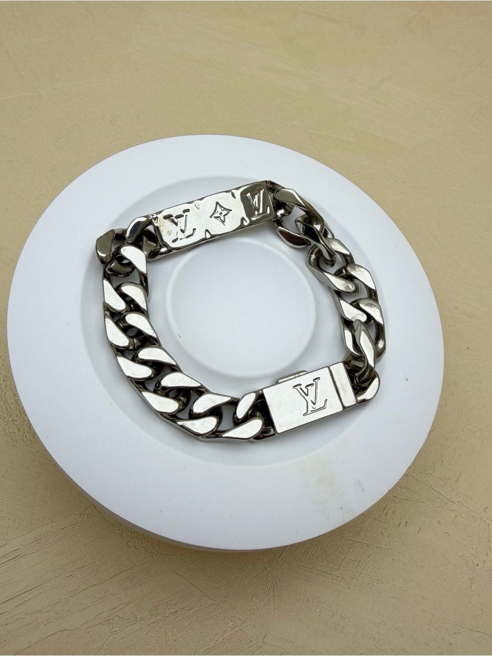 Louis Vuitton Silver Engraved Curb Chain Bracelet